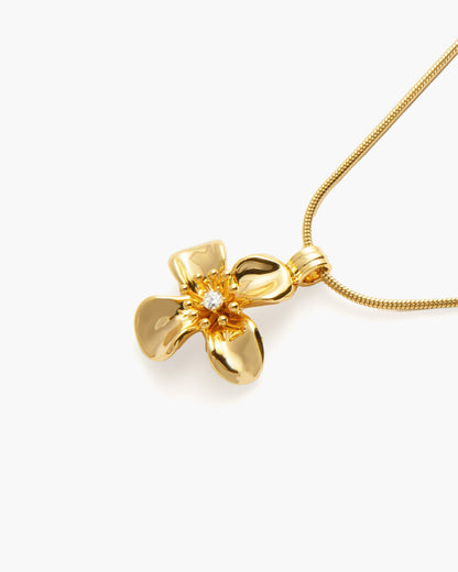 Cruz Flor Necklace