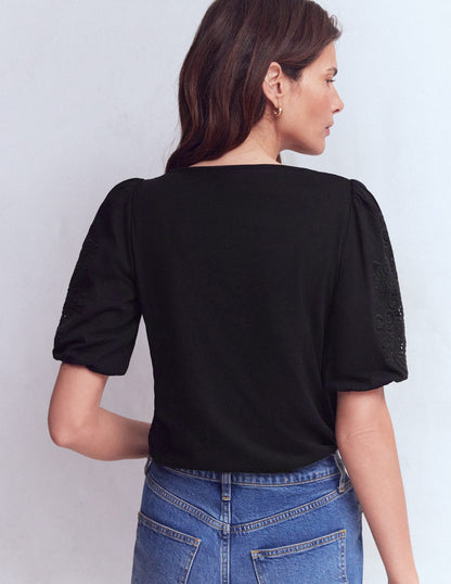 Tape Lace T-shirt-Black