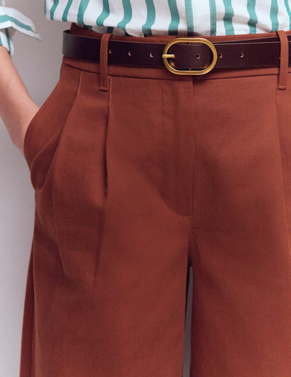 Classic Leather Belt-Bitter Choc